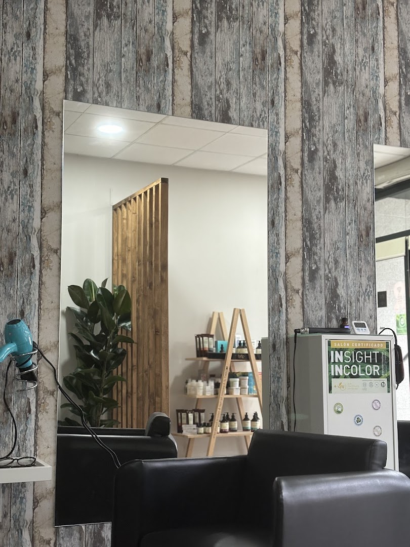 Lory Hair & Spa · Fotos 11